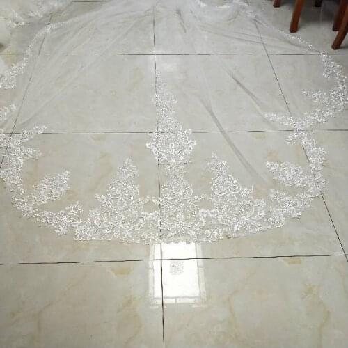 Wedding VeilWhite Lace Edge Bridal Veils Ivory Appliqued Cathedral Wedding Veil