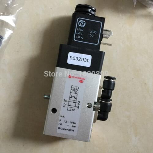 Free shipping 98.184.1051 Valve 61.184.1051 2625484 for SM102 CD102 Offset Printing Press New