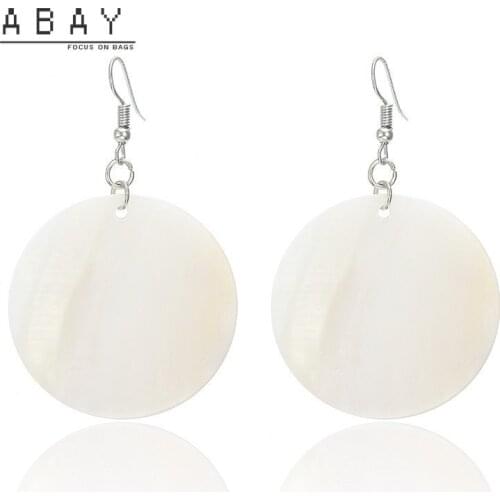 Fashion Hot Sale Natural Shell Earrings Girl 2020 New Simple Temperament Creative Geometric Round Design Feeling Long Pendant