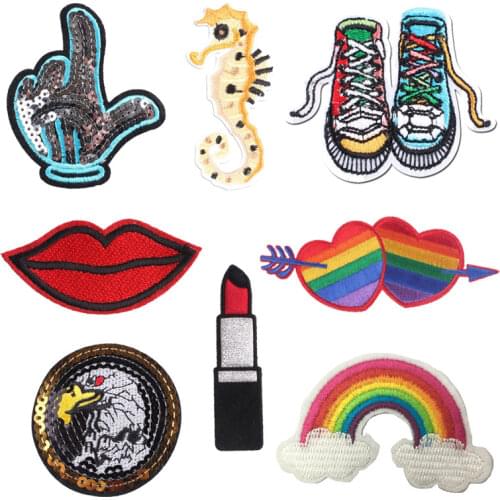 Love Iron on Patch Rainbow Embroidered Patches for Clothing DIY T-shirt Applique Heat Transfer Stickers Stripes on Clothes F