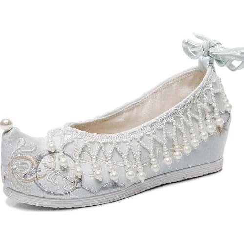 Pearls Tassel Ladies Cotton Fabric Embroidered Chinese Style Flat Platforms Slip-On Pointed Toe Vintage Unique Bridal Flats