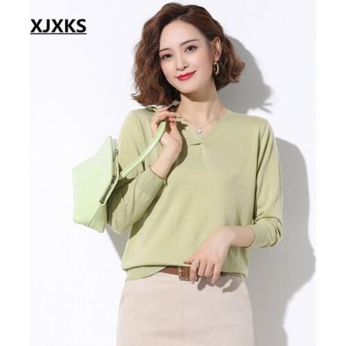 XJXKS 2020 autumn winter new fashion v-neck women casual sweater high quality wool knitted sweater women pullover