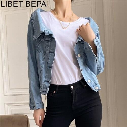 New 2021 Autumn Womens Denim Jackets Casual Slash Neck Pockets Wild Streetwear Fashionable Short Jeans Wild Lady Tops JK1036