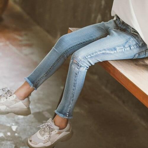 Girls Pants Spring and Autumn Clothes Childrens 2019 Girls Pants Denim Pants Legs Ripped Hole Denim Trousers