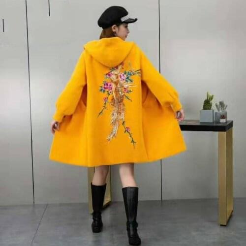 Women 2020 Winter Imitation Velvet Hooded Sweater Coat Female Loose Casual Thick Warm Cardigans Embroidered Knitted Coat Y860