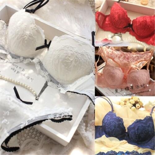 High quality 2018 new brand sexy romantic temptation lace bra set young women underwear comfy set push up lade bra and panty set