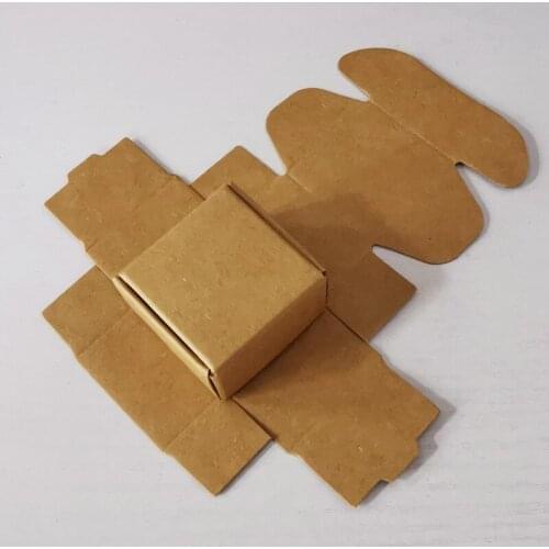 1000pcs 2000pcs 4x4x2cm = 1.57x1.57x0.78inch Kraft Paper Box Wedding Gift Packaging For DIY Handmade Bakery Cookie Chocolate