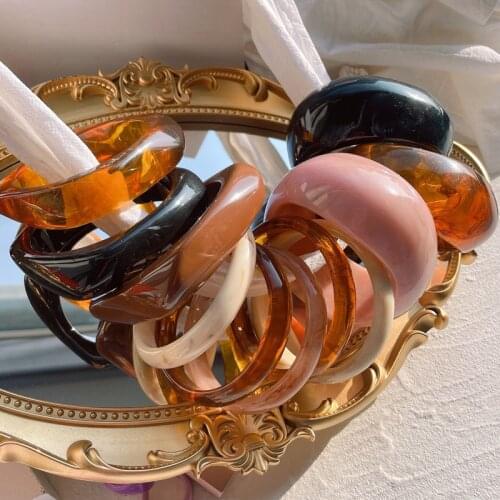 2021 Geometric Resin Bracelet Morandi Colorful Acrylic Square Bracelet Retro Decorative Bangle Bracelet For Women Jewelery