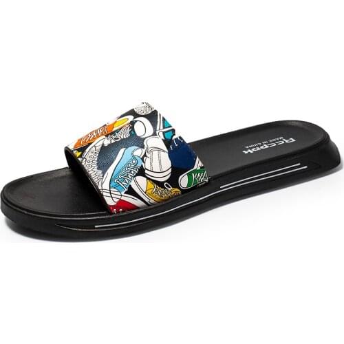 Cartoon Men Flip Flops Indoor Slippers Men Thick Bottom Graffiti Home Shoes Men Bathroom Slippers Casual Beach Shoes