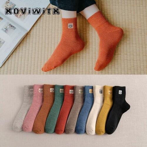 Sport cotton socks women Lovely smile Black cute lady fashion sock Girl College style Trendy wild casual harajuku funny warm sox