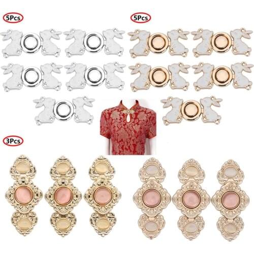 Cheongsam Buckle Brooches Sweater Buttons Clothing Pins Sparkly Gemstone Plum Blossom/Rabbit Chinese Cape Cloak Clasp Fasteners