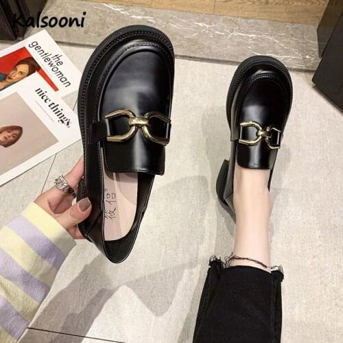 Kalsooni Pumps