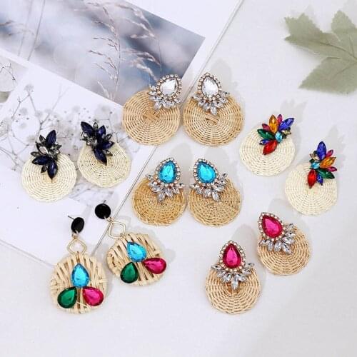 2019 Fashion Boho Female Handmade Round Vine Rattan Knit Drop Earrings For Women Bohemian Rhinestone Crystal Dangle Earring Gift