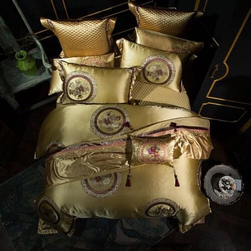 Golden Silver Red Luxury Wedding Royal Bedding sets Queen King size Embroidery Silk Satin Bohemia Duvet cover Bed sheet set