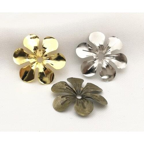 50 Pieces 21mm Gold color/White K/Antique bronze Metal Filigree Flowers Slice Charms Setting Jewelry DIY Components