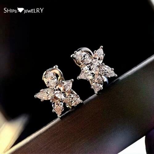 Shipei 100% 925 Sterling Silver Created Moissanite Gemstone Flower Shape Ear Studs Earrings For Women Engagement Fine Jewelry