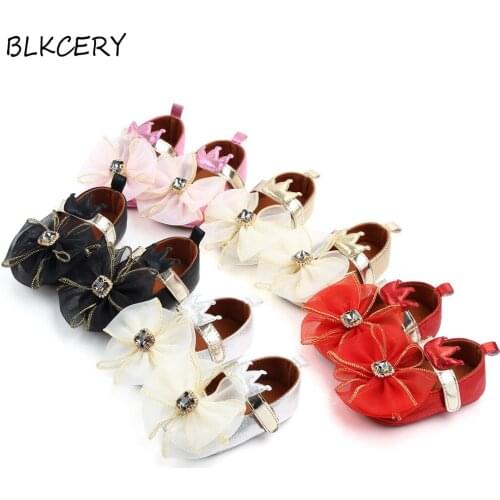 Newborn Baby Girl Crib Shoes Toddler Soft Rubber Sole Princess Loafers Infant Footwear for 1 Year Trainers Dress Shoe Doll Gifts