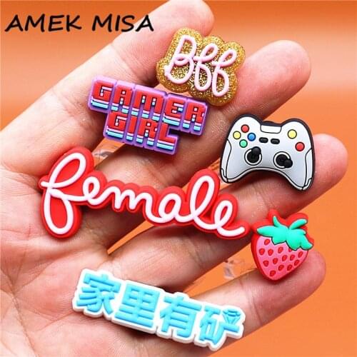 Luxury Original Shoe Charms Bomale Strawberry Gamepad Gamer Girl PVC Shoe Accessories Decoration Fit Croc Jibz Party Kids Gifts
