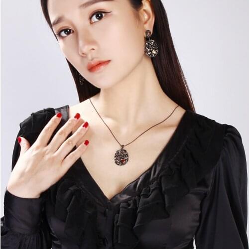 Red Crystal CZ big Oval Suspension Hollow Design Jewellery Pendant for Women Black Gold color Unique Necklace Jewelry