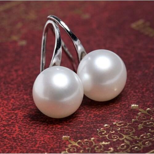 Fashion Jewelry Sweet Wedding Earrings Popular New Bohemian Earrings Natural Freshwater Pearl Earrings Womens Elegant Earrings