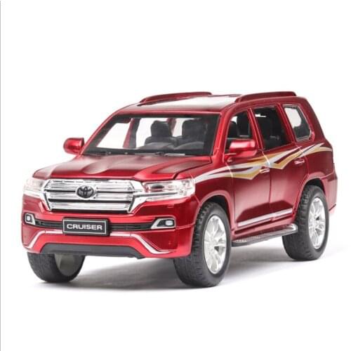 1: 32 Simulation Toyota Land Cruiser Alloy Car Model Childrens Sound and Light Toy Car Birthday Gift for New Year Red Car