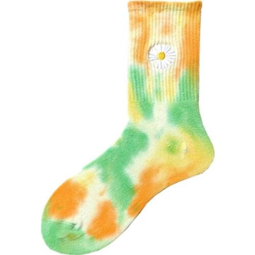 2021 Fashion Tie-dye daisy Socks Breathable Cotton Socks YZ-S-DRY-0004 Running Hiking Socks Recycle socks Basketball Long Sock