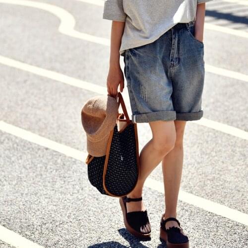 MICOCO N9963C Literature and art Restoring ancient ways Washed jeans five-minute straight tube shorts