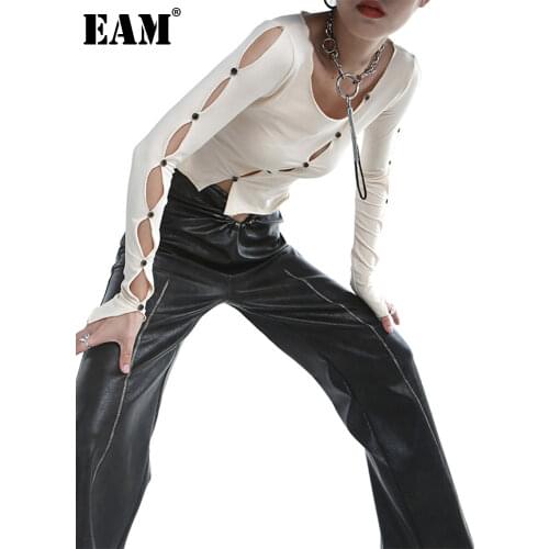 [EAM] Women Black Hollow Out Button Slim Irregular T-shirt New Round Neck Long Sleeve Fashion Tide Spring Autumn 2021 1DE2383