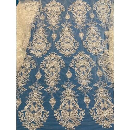 High-quality white wedding dress with exquisite pattern embroidery, French tulle lace, suitable for high-end wedding dress skirt