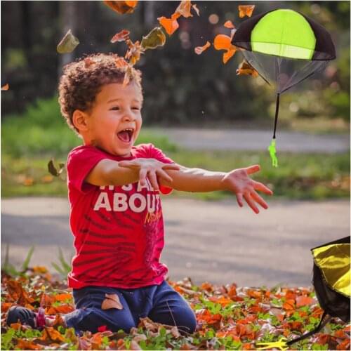 New Funny Outdoor Toy Sports Games Soldier Anime Figure Cool Stuff For Kids Hand Throwing Parachute Stress Relief Autism Toys
