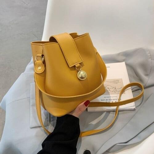 Women Bag Crossbody Bags for Women Handbag Shoulder Bag Bucket Purse Retro Luxury Fashion PU Leather All-match 2021 Solid Color