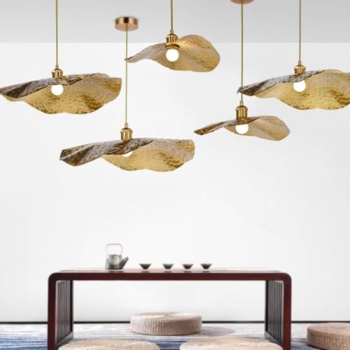 Creative lotus chandelier Personality Suitable for Coffee Shop Restaurant Bedroom iron chandelier Luxury Simple suspension light