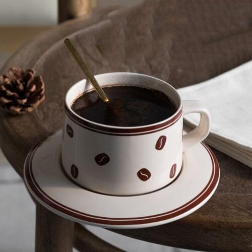 Ceramic Coffee Cups with Trap Spoon Mug And Saucers Sets With Gift Box Tea Soy Milk Breakfast Mugs Dessert Plate Brief Drinkware