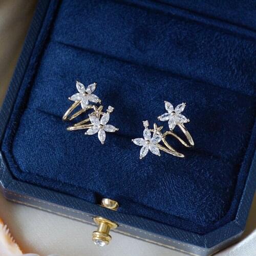 Korean hot fashion jewelry exquisite 14K real gold zircon no pierced ears ear clip sweet flowers womens daily wild earrings