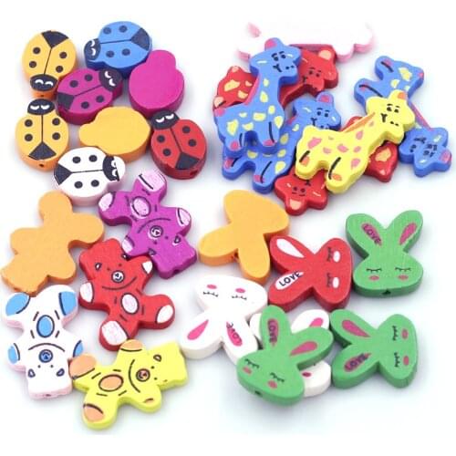 20Pcs Wood Spacer Beads Wooden Dyed Giraffe Bear Rabbit Ladybug Anmail Fit Charm Necklaces Jewelry DIY Finding