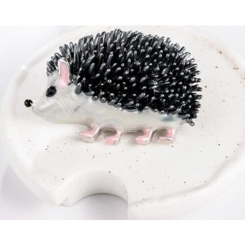 Black Enamel Hedgehog Brooches Porcupine Pin Kids Coat Bag Badges Fashion Jewelry Cute Animal Brooch Unisex Brooch Jewelry