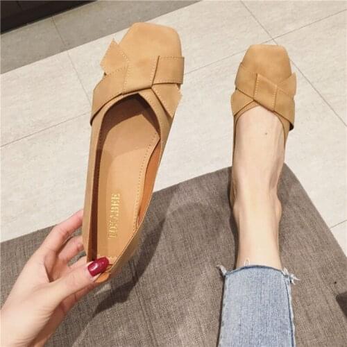 New 2021 Spring Flat Womens Shoes, Comfortable Soft Sole Overshoes, Large Size Square Toe Shallow Mouth Womens Sports Shoes