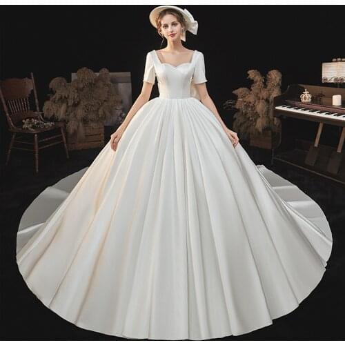 Robe De Soiree De Mariage Satin Ball Gown Wedding Dress Short Sleeve Simple Hochzeitskleid Pearls Sweetheart Neck Suknia Slubna