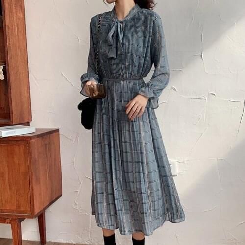 Bella philosophy Chic Bow Neck Plaid Dress Women 2020 Spring Flare Sleeve Lace-up Pleated Mid-calf Dress Female Chiffon Vestidos