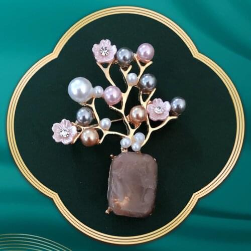 Morkopela Pink Plum Blossom Brooch with Natural Stone Elegant Freshwater Pearl Brooches Zircon Plum Blossom Pin Gift