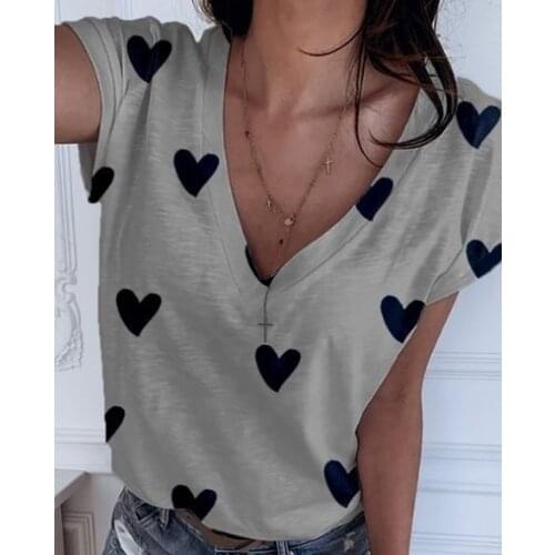 4XL 5XL Big Size Short Sleeve V-Neck Women Heart T Shirt Casual Loose Plus Size Tops 2020 New Summer Tee Shirt For Women Clothes