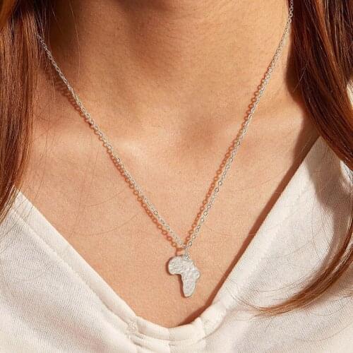 HuaTang Simple Design Irregular Geometric Pendant Necklace for Women Silver Color Alloy Metal Clavicle Chain Party Jewelry 9062