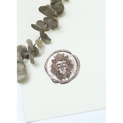 Personalized Initials with Wreath wax seal stamp/Custom wedding seals/wedding invitation seal/custom wedding stamp