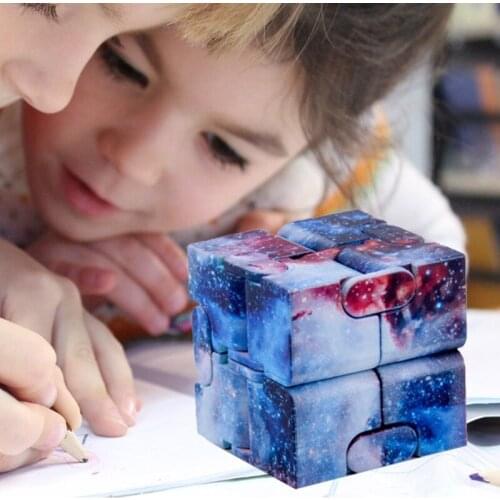 Decompression Toy Ma-gic Cube, Durable Exquisite Ma-gic Puzzle Cube Toy for Kids and Adults, Infinity Flip Cube