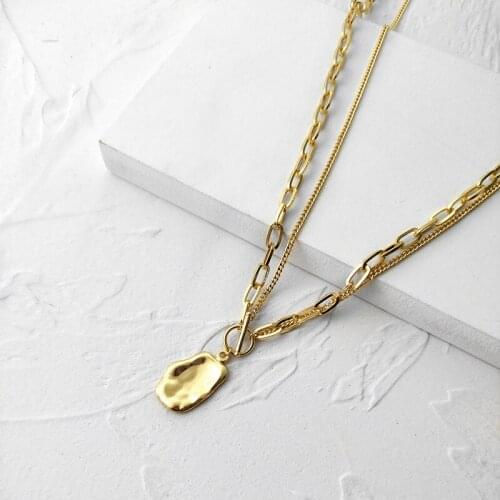 VSnow Textured Double Layer Gold Irregular Geometric Pendant Necklace for Women Chunky Chain Toggle Clasp Necklace Instajewelry
