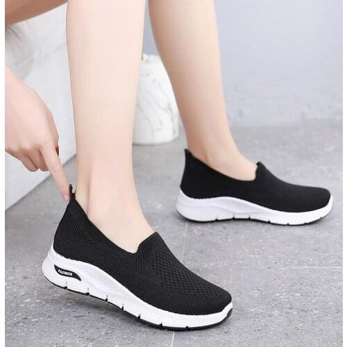 Women Shoes 2021 New Lazy Shoes Breathable Sneakers Women Light Comfort Tennis Shoes Women Fashion Casual Shoes Women Trainers