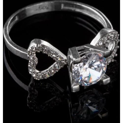 Women Heart Style Zircon Gemstone Ring Arabic Letter Vav Ring Wedding Engagement Gifts High Quality Promise Ring