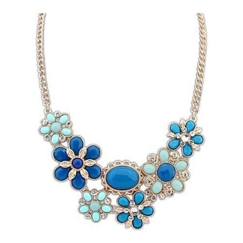 Vintage jewelry wholesale fresh leaves flower necklace Necklace Bright sunflowers gem pendant high-grade pearl flower necklace