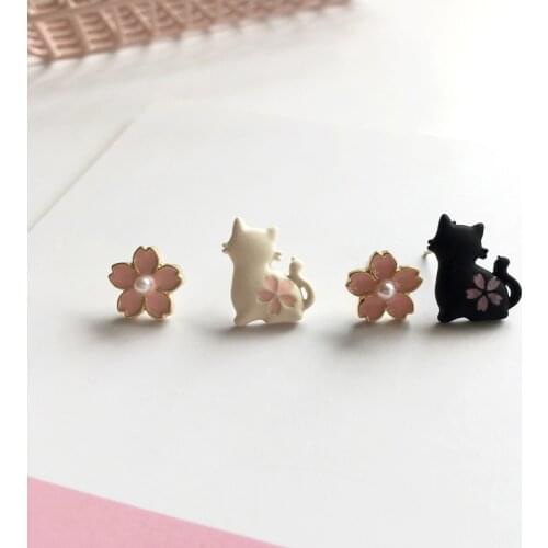 Korean Simple Cute Cat Cherry Blossoms Asymmetry Stud Earring 2021 Trendy Design Sweet Girl Women Daily Wear Jewelry Accessories