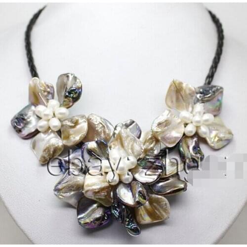 Hot white color shell mop white pearl 3 flowers pendant necklace handwork Jade Stone 18" AAA style Fine Noble real Natural